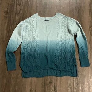 Super cute American eagle top